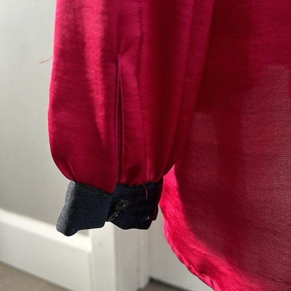 KENNETH COLE REACTION stain blouse - Picture 5 of 8